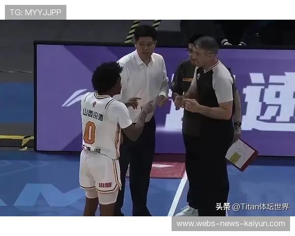 CBA 外援爆发冲突！裁判判罚引全场嘘声