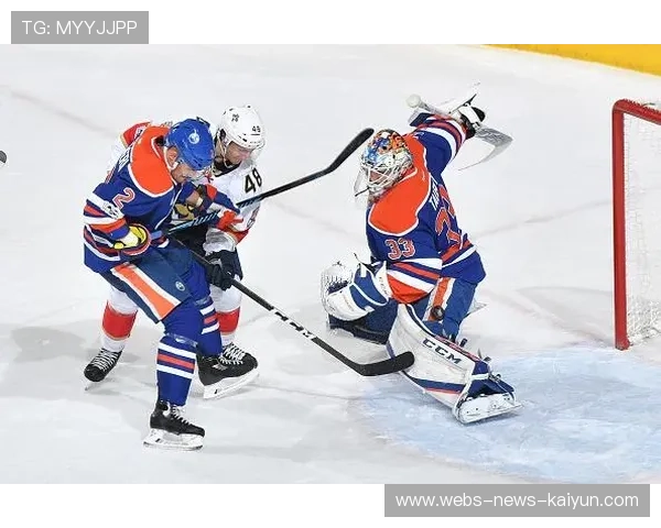 NHL 季后赛:双加时绝杀诞生经典 NHL 季后赛:双加时绝杀诞生经典