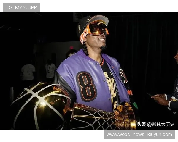 杰伦·威廉姆斯半场爆发击溃巴特勒防线